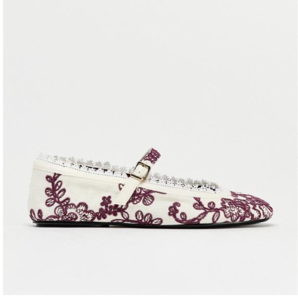 ZARA embroidered ballet flats